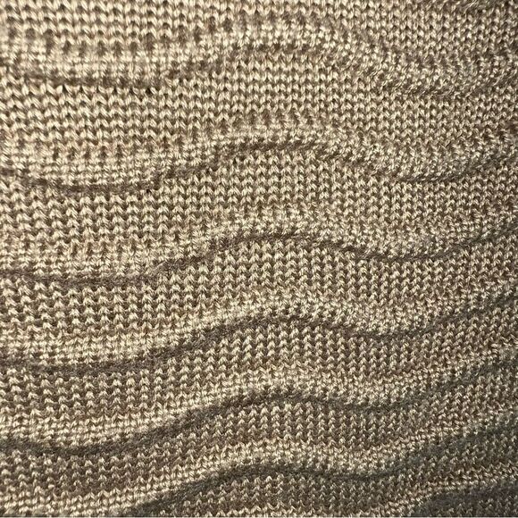 Calvin Klein Mock Wrap Wavey Knit Dark Tan Dress w/Leather Buckel Accent-Size S - Picture 7 of 9